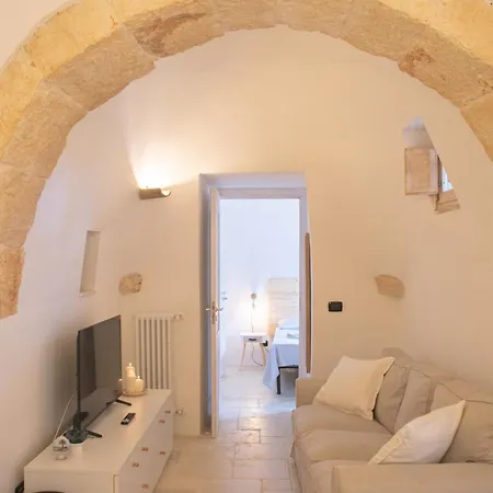 בית נופש La Nicchia Trullo Ostuni - Garden, Bikes & Bbq *