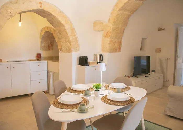 Ad Un Passo Da - Trullo Con Giardino, Bici E Bbq Остуни