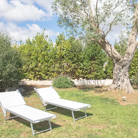 펜션 Ad Un Passo Da - Trullo Con Giardino, Bici E Bbq 오스투니