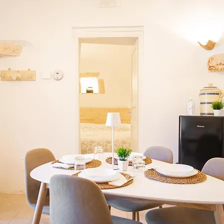 Dolcevita - Trullo With Garden, Bikes & Bbq Tatil Evi *